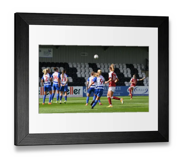 Framed Print : Arsenal Women vs Reading Women: Steph Catley's Dramatic Free Kick in FA WSL Action (2020-21) Framed Print : Arsenal Women vs Reading Women: Steph Catley's Dramatic Free Kick in FA WSL Action (2020-21)