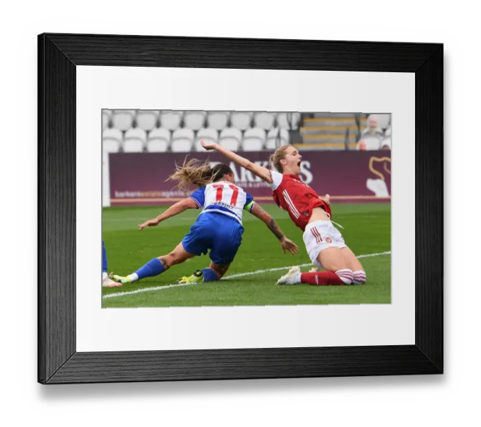 Framed Print : Arsenal Women vs. Reading Women: Miedema's Emotional Reaction to Foul in FA WSL Clash