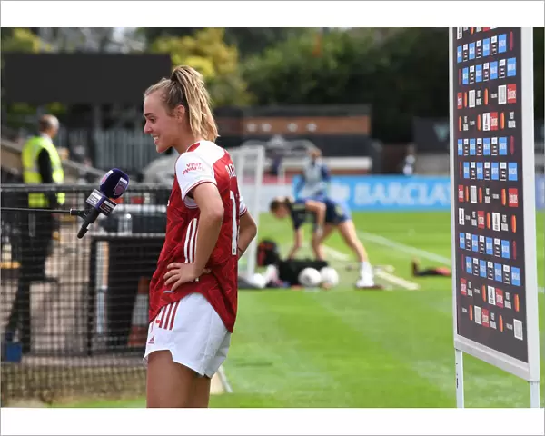 Arsenal's Jill Roord Ponders 1-1 Draw with Reading in FA WSL (2020-21)
