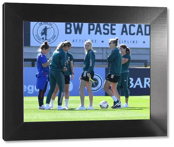 Arsenal's Leah Williamson Gears Up for Arsenal Women vs. Reading Women (Barclays FA WSL, 2020-21)