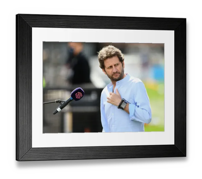 Framed Print : Joe Montemurro Guides Arsenal Women in FA WSL Clash Against Reading