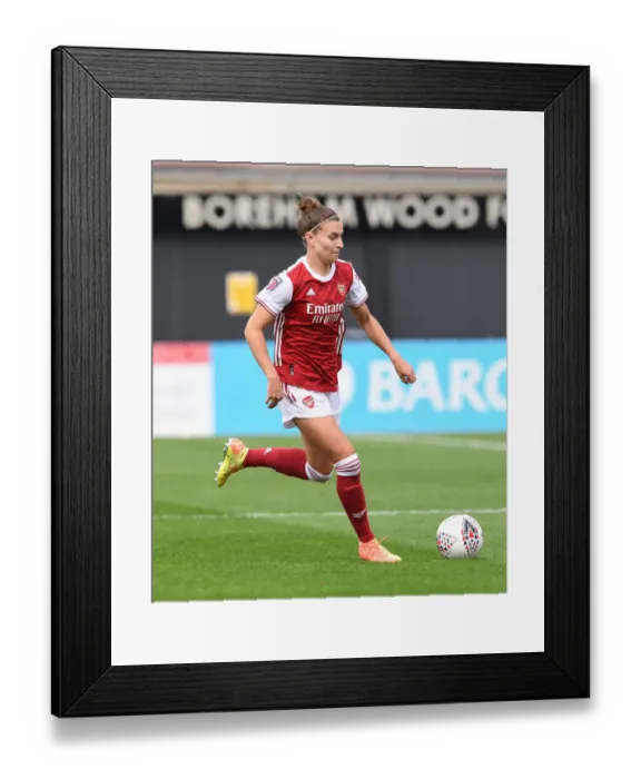 Framed Print : Steph Catley in Action: Arsenal Women vs Reading Women, Barclays FA WSL Match Framed Print : Steph Catley in Action: Arsenal Women vs Reading Women, Barclays FA WSL Match
