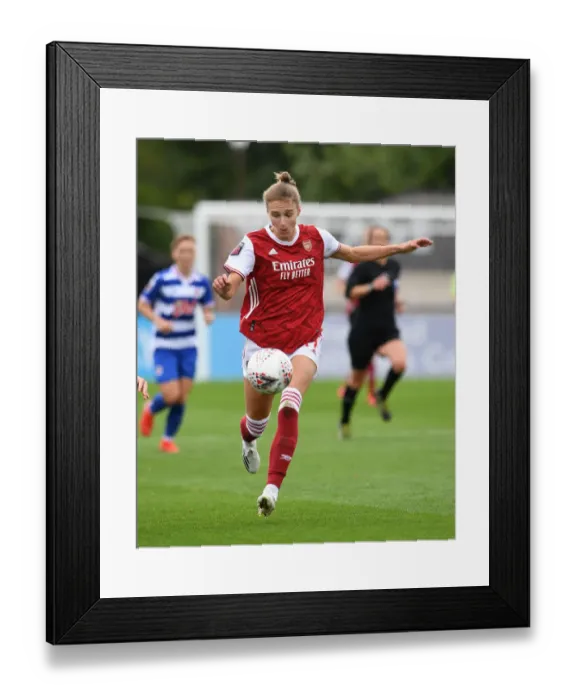 Framed Print : Arsenal's Vivianne Miedema: Unstoppable Force in FA WSL: Crushing Reading 2020-21