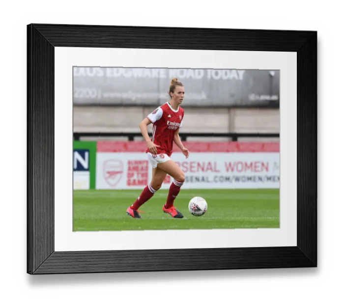 Framed Print : Arsenal Women vs Reading Women: Viki Schnaderbeck in Action during the 2020-21 Barclays FA WSL Match