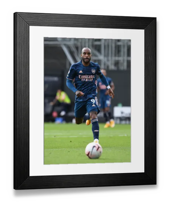 Framed Print : Alexandre Lacazette in Action: Fulham vs. Arsenal, Premier League 2020-21 Framed Print : Alexandre Lacazette in Action: Fulham vs. Arsenal, Premier League 2020-21