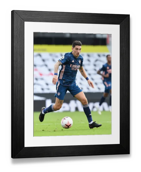 Framed Print : Hector Bellerin in Action: Fulham vs Arsenal, Premier League 2020-21 Framed Print : Hector Bellerin in Action: Fulham vs Arsenal, Premier League 2020-21