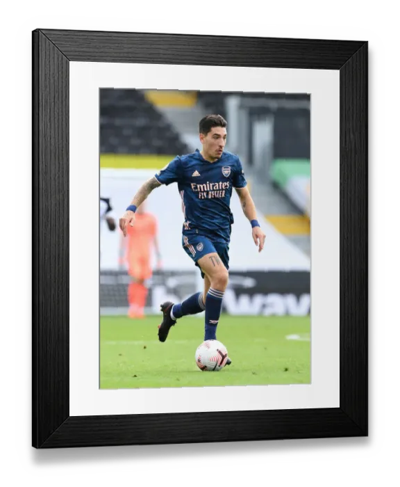 Framed Print : Hector Bellerin: In Action for Arsenal against Fulham, Premier League 2020-21 Framed Print : Hector Bellerin: In Action for Arsenal against Fulham, Premier League 2020-21