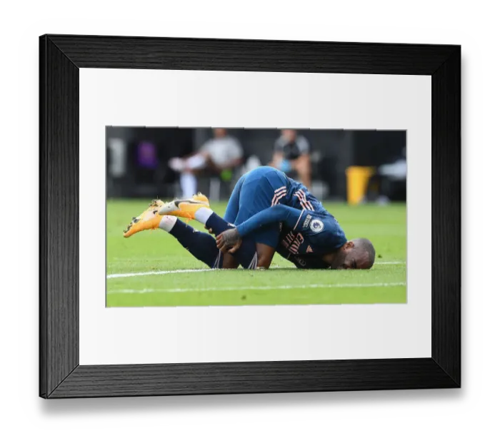 Framed Print : Alexandre Lacazette in Action: Fulham vs. Arsenal, Premier League 2020-21 Framed Print : Alexandre Lacazette in Action: Fulham vs. Arsenal, Premier League 2020-21