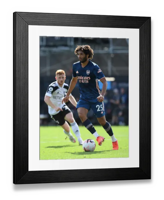 Framed Print : Mohamed Elneny in Action: Fulham vs Arsenal, Premier League 2020-21