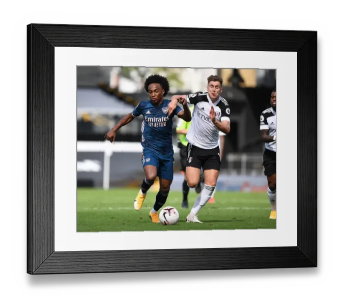 Framed Print : Willian Fouled by Tom Cairney: Fulham vs Arsenal, Premier League 2020-21 Framed Print : Willian Fouled by Tom Cairney: Fulham vs Arsenal, Premier League 2020-21