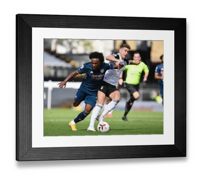 Framed Print : Willian Fouled by Tom Cairney: Fulham vs. Arsenal, Premier League 2020-21 Framed Print : Willian Fouled by Tom Cairney: Fulham vs. Arsenal, Premier League 2020-21