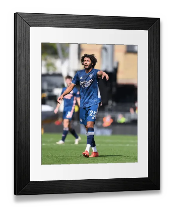 Framed Print : Arsenal's Mo Elneny in Action against Fulham in the 2020-21 Premier League
