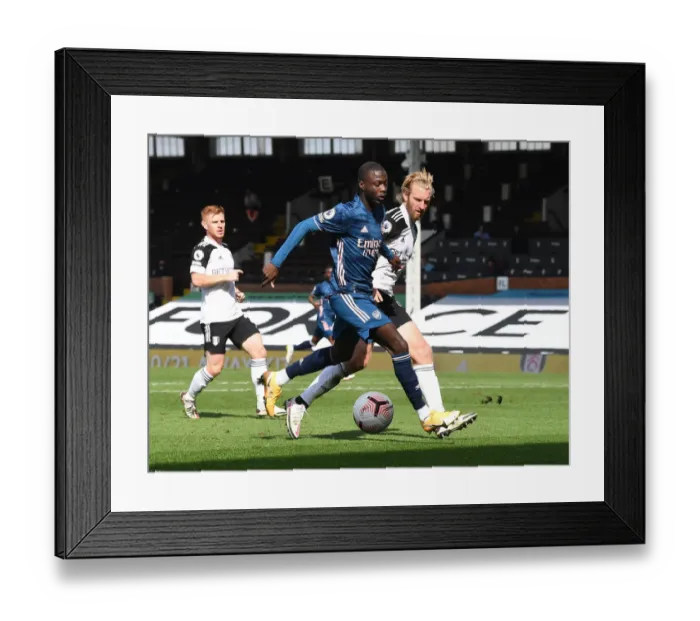 Framed Print : Pepe vs Ream: Fulham vs Arsenal, Premier League 2020-21 Framed Print : Pepe vs Ream: Fulham vs Arsenal, Premier League 2020-21