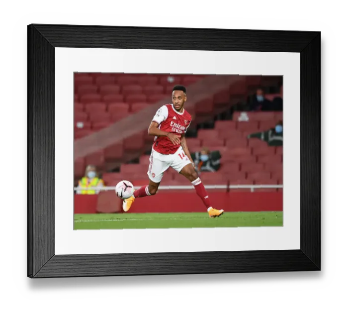 Framed Print : Arsenal's Aubameyang in Action against West Ham United (2020-21) Framed Print : Arsenal's Aubameyang in Action against West Ham United (2020-21)