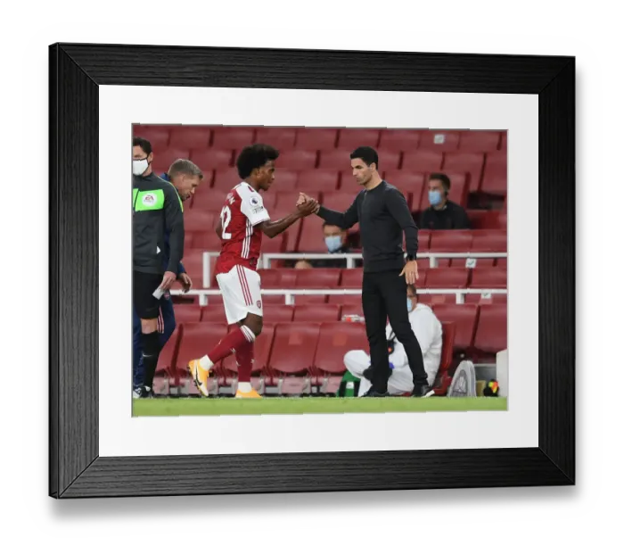 Framed Print : Arsenal's Mikel Arteta Celebrates with Willian Amidst the Action: Arsenal v West Ham United, 2020-21 Premier League