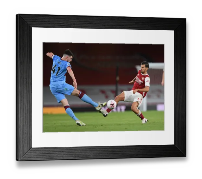 Framed Print : Arsenal vs. West Ham United: Clash of Midfield Titans