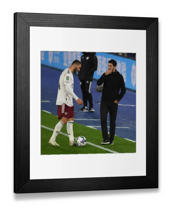 Framed Print : Arsenal Manager Mikel Arteta at Leicester City's The King Power Stadium during Carabao Cup Match Framed Print : Arsenal Manager Mikel Arteta at Leicester City's The King Power Stadium during Carabao Cup Match