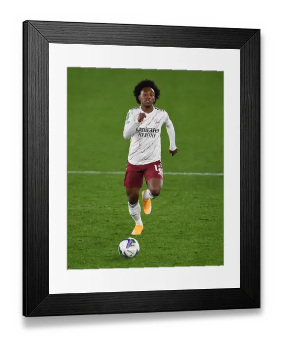Framed Print : Willian in Action: Leicester City vs Arsenal - Carabao Cup 2020-21 Framed Print : Willian in Action: Leicester City vs Arsenal - Carabao Cup 2020-21