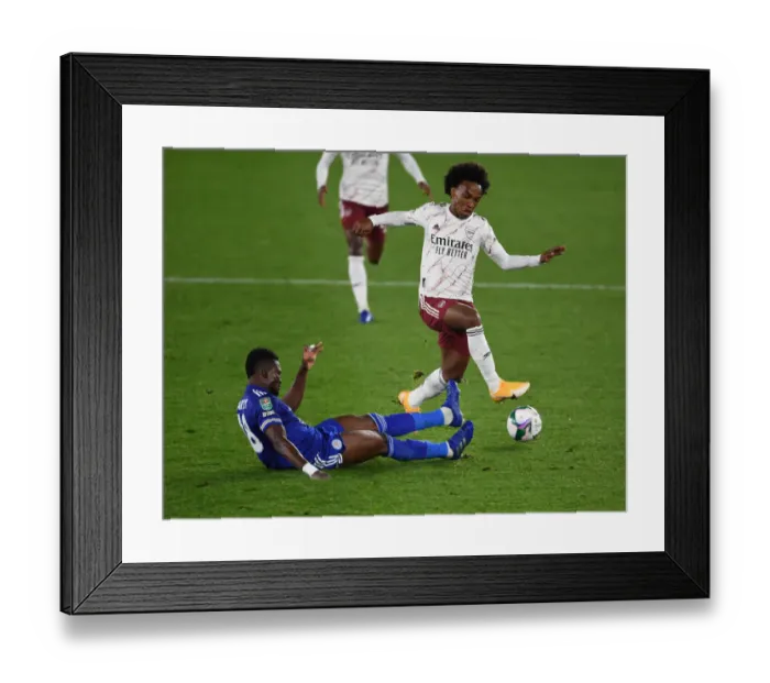 Framed Print : Willian vs Amartey: Clash of the Carabao Cup Rivals - Leicester City vs Arsenal