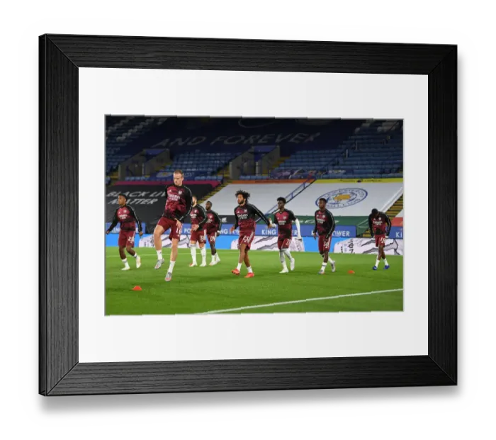Framed Print : Arsenal vs Leicester City: Carabao Cup Showdown at The King Power Stadium Framed Print : Arsenal vs Leicester City: Carabao Cup Showdown at The King Power Stadium