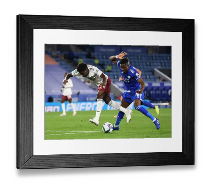Framed Print : Bukayo Saka Foul by Amartey: Leicester vs Arsenal Carabao Cup Clash Framed Print : Bukayo Saka Foul by Amartey: Leicester vs Arsenal Carabao Cup Clash