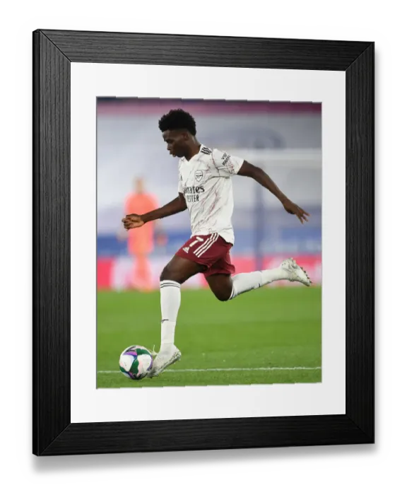 Framed Print : Bukayo Saka in Action: Leicester City vs. Arsenal - Carabao Cup 2020-21 Framed Print : Bukayo Saka in Action: Leicester City vs. Arsenal - Carabao Cup 2020-21
