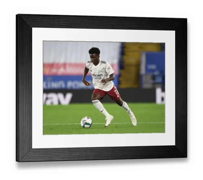 Framed Print : Bukayo Saka Shines: Arsenal vs Leicester City - Carabao Cup 2020-21