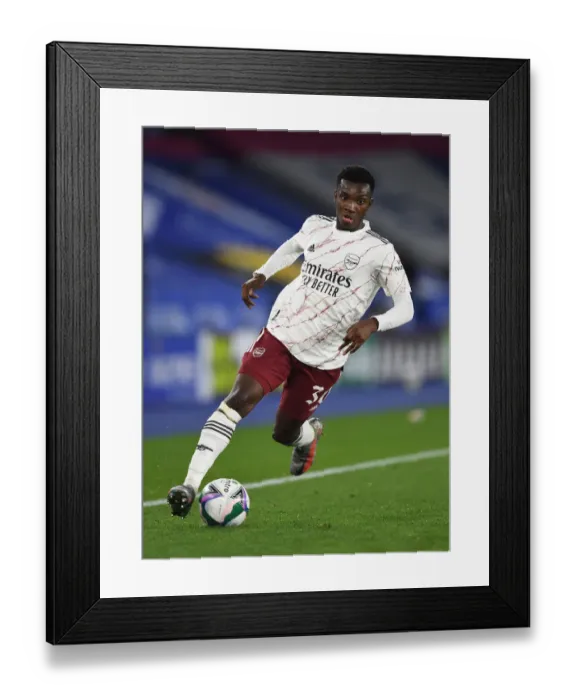 Framed Print : Arsenal's Eddie Nketiah Goes Head-to-Head with Leicester City in Carabao Cup Showdown