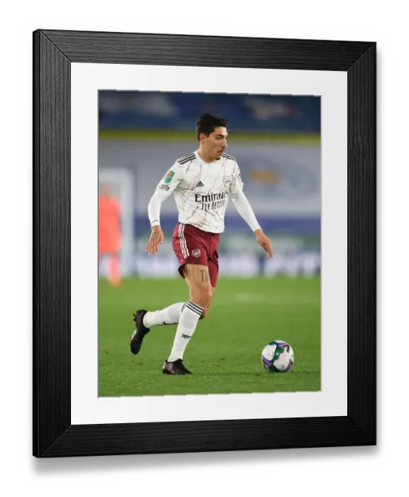 Framed Print : Arsenal's Hector Bellerin in Action against Leicester City in Carabao Cup Clash Framed Print : Arsenal's Hector Bellerin in Action against Leicester City in Carabao Cup Clash