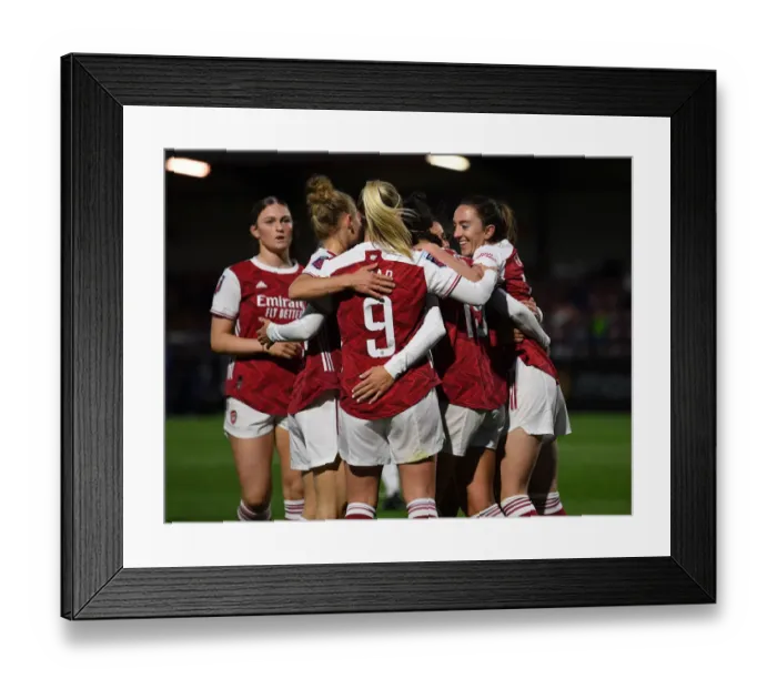 Framed Print : Arsenal Women's FA Cup Triumph: Lisa Evans Scores Hat-trick Against Tottenham Hotspur