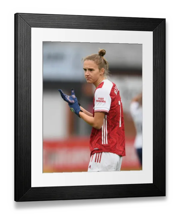 Framed Print : Arsenal's Vivianne Miedema Shines: Arsenal Women Crush Tottenham Hotspur in FA Cup Showdown