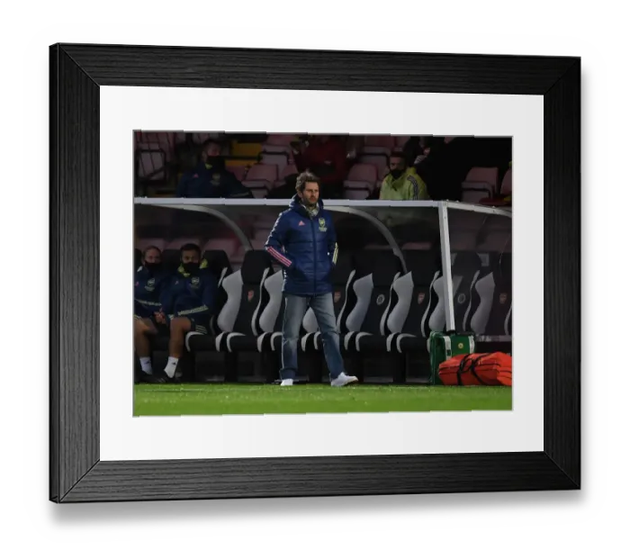 Framed Print : FA Cup Showdown: Joe Montemurro's Arsenal Women Face Off Against Tottenham Hotspur Women