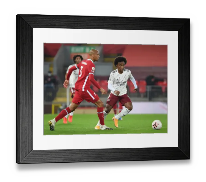 Framed Print : Willian vs Fabinho: Liverpool vs Arsenal, Premier League 2020-21 - An Empty Anfield