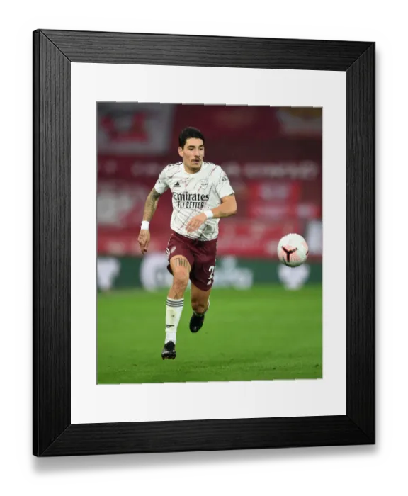 Framed Print : Arsenal's Bellerin at Anfield: 2020-21 Premier League Clash Amidst Empty Stands