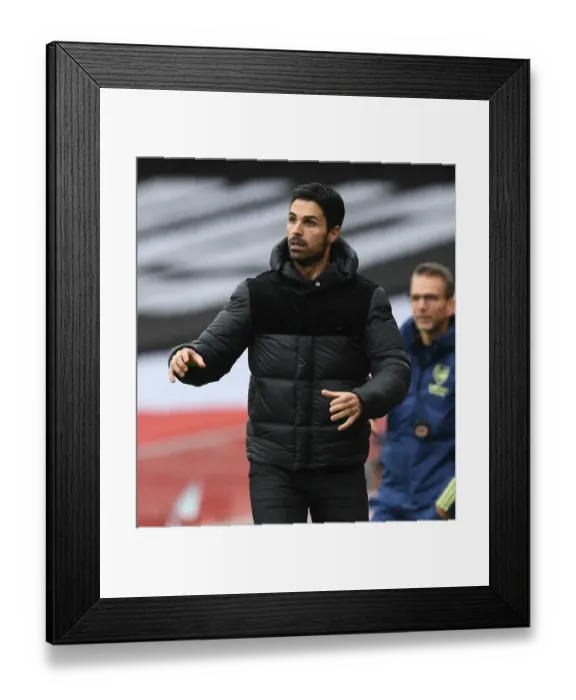 Framed Print : Mikel Arteta Guides Arsenal in Empty Emirates: Arsenal vs Sheffield United, 2020-21 Framed Print : Mikel Arteta Guides Arsenal in Empty Emirates: Arsenal vs Sheffield United, 2020-21
