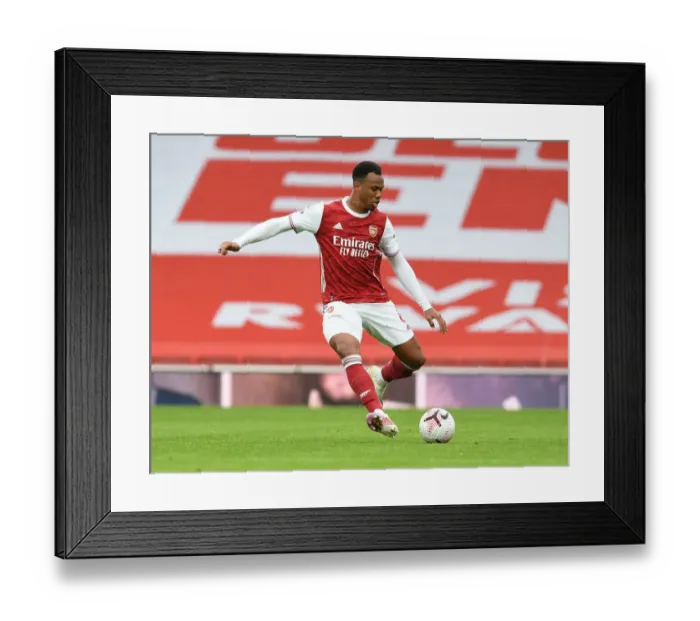 Framed Print : Arsenal's Gabriel in Action: 2020-21 Premier League Match vs. Sheffield United (Behind Closed Doors)