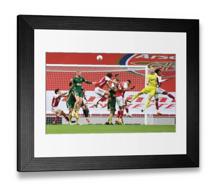 Framed Print : Arsenal vs Sheffield United: Willian's Penalty Challenge at Empty Emirates Stadium, October 2020 Framed Print : Arsenal vs Sheffield United: Willian's Penalty Challenge at Empty Emirates Stadium, October 2020