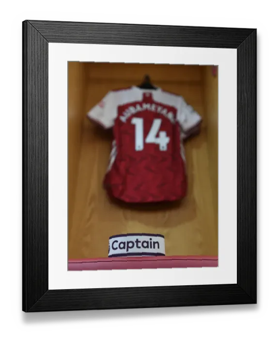 Framed Print : Arsenal's Aubameyang Leads Empty Emirates Stadium: Arsenal v Sheffield United (2020-21)