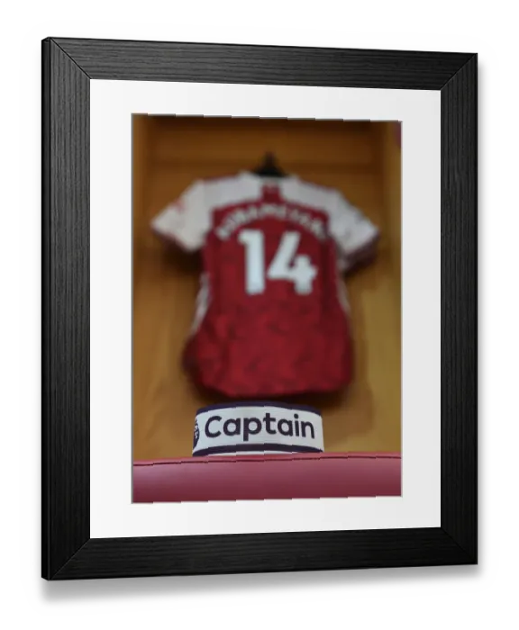 Framed Print : Arsenal's Aubameyang Captains Emirates Stadium in Empty Arsenal v Sheffield United Match, 2020-21