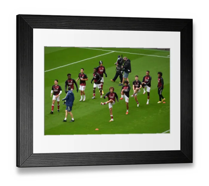 Framed Print : Arsenal vs Sheffield United: Premier League Clash at Emirates Stadium Framed Print : Arsenal vs Sheffield United: Premier League Clash at Emirates Stadium