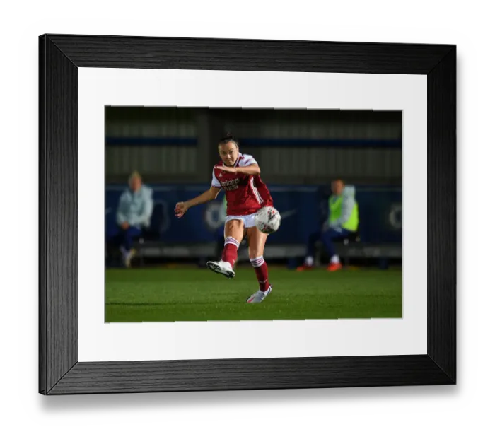Framed Print : Caitlin Foord Scores the Winner: Arsenal Women Defeat Chelsea Women in Continental Cup Showdown