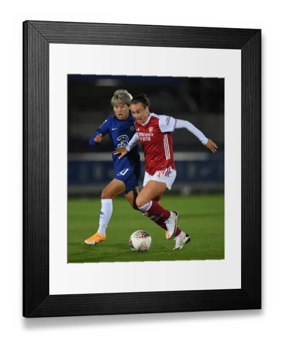 Framed Print : Foord vs Ji: A Continental Cup Battle - Chelsea Women vs Arsenal Women Framed Print : Foord vs Ji: A Continental Cup Battle - Chelsea Women vs Arsenal Women