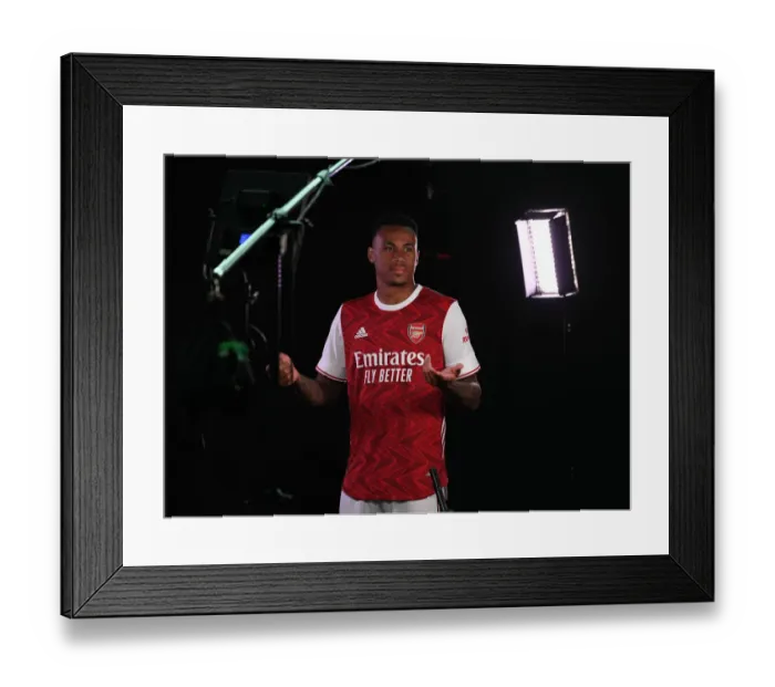 Framed Print : Arsenal First Team 2020-21: Gabriel Magalhaes in Focus
