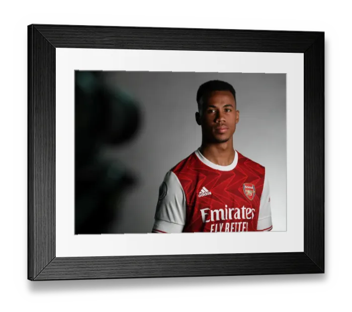 Framed Print : Arsenal 2020-21: Gabriel Magalhaes at Team Photocall