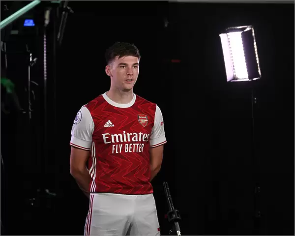 Arsenal 2020-21: Kieran Tierney's Unwavering Concentration at First Team Photocall