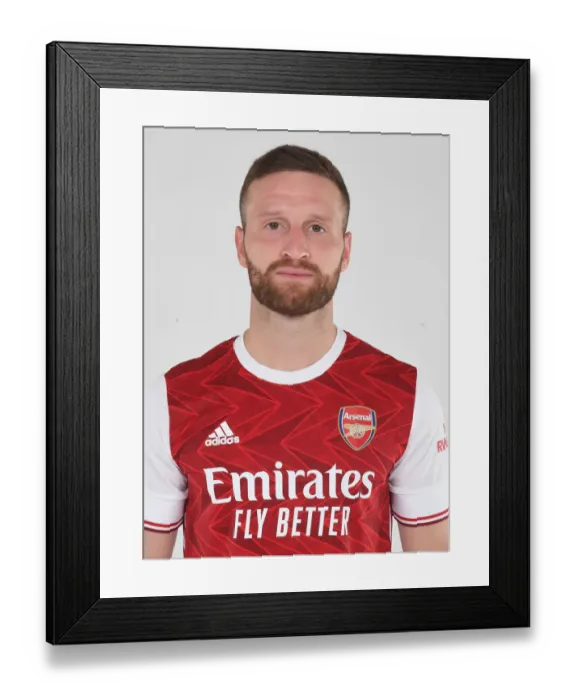 Framed Print : Arsenal First Team: Shkodran Mustafi in Training, 2020-21 Season Framed Print : Arsenal First Team: Shkodran Mustafi in Training, 2020-21 Season