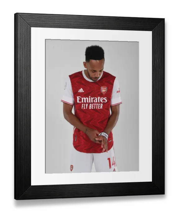 Framed Print : Arsenal First Team 2020-21: Pierre-Emerick Aubameyang's Photocall Framed Print : Arsenal First Team 2020-21: Pierre-Emerick Aubameyang's Photocall
