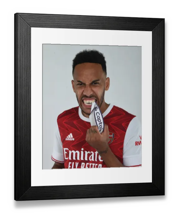 Framed Print : Arsenal First Team 2020-21: Aubameyang at Arsenal Photocall
