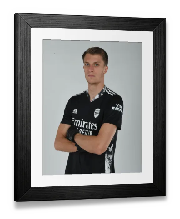 Framed Print : Arsenal First Team: Matt Macey in Training, 2020-21 Season