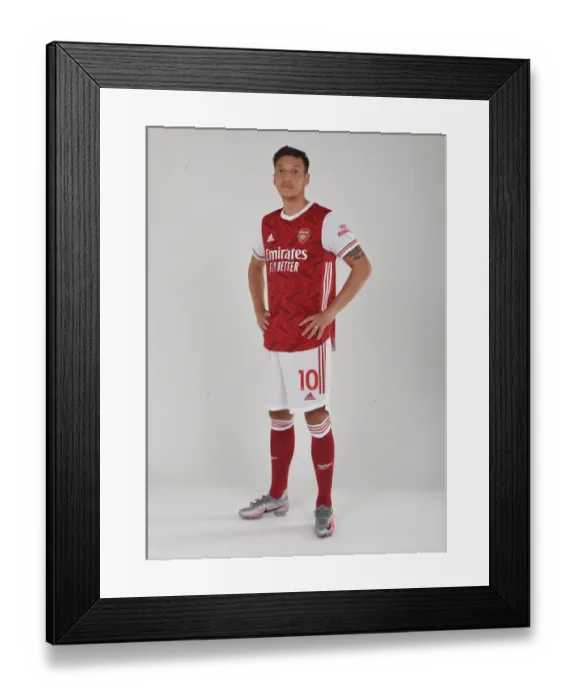 Framed Print : Arsenal First Team: Mesut Ozil at Training, 2020-21 Season